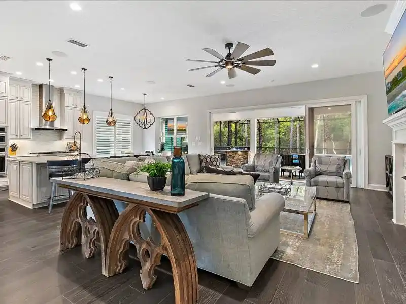 A RARE BLEND OF PRIVACY AND TRANQUILITY IN COASTAL OAKS, NOCATEE – image 12