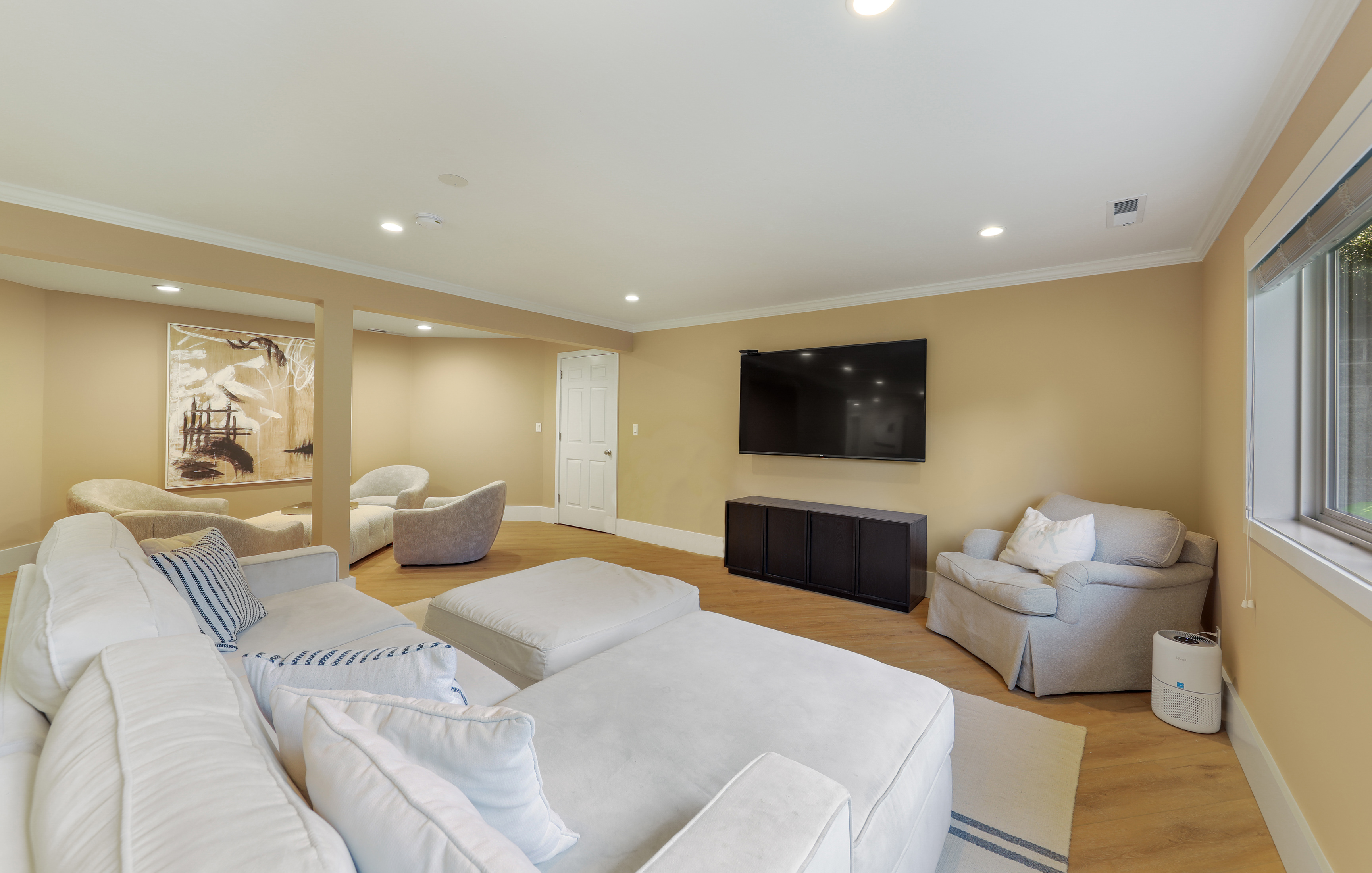 Easy Living In Del Mar Estates – image 16
