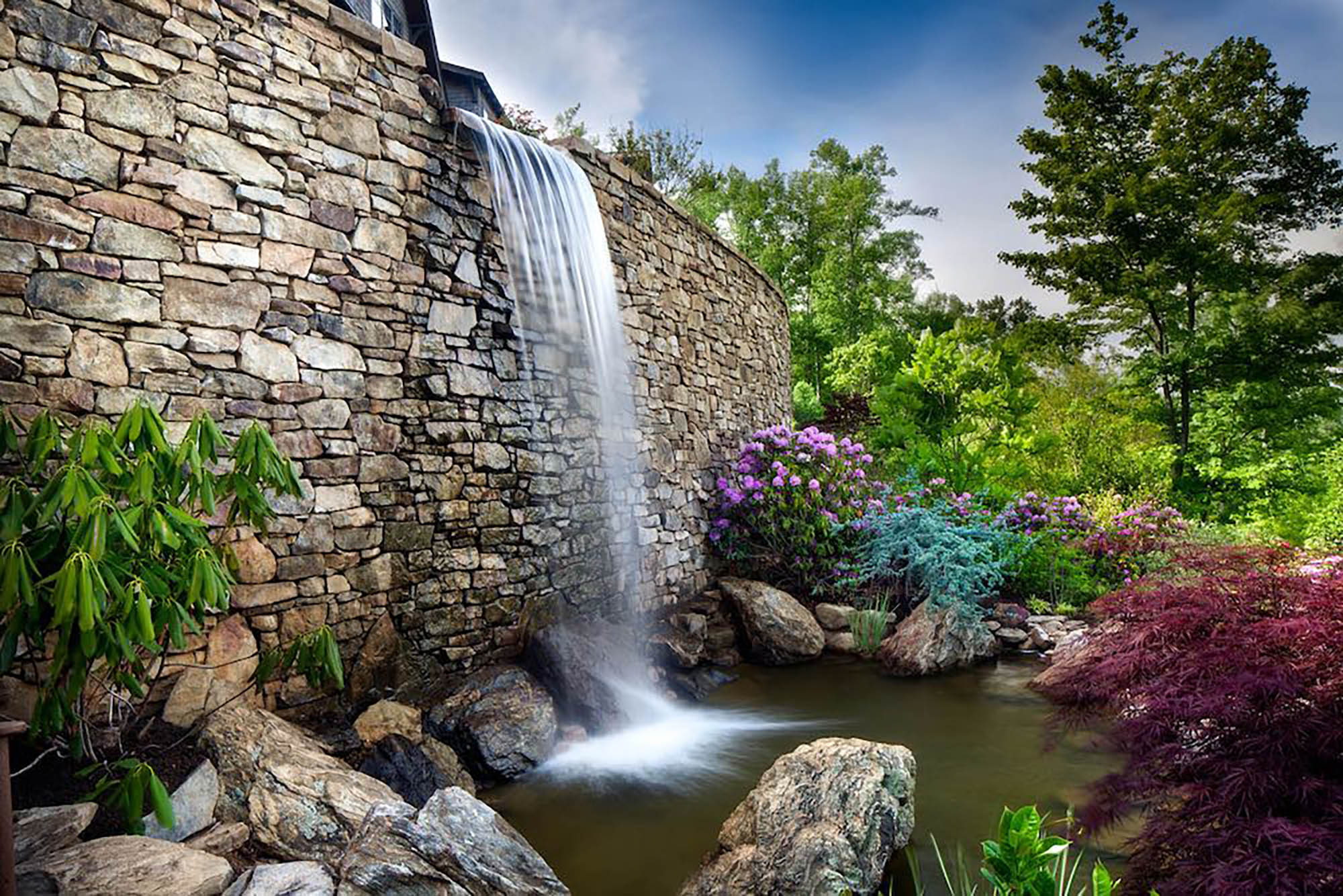 Deerhaven Gardens – image 2