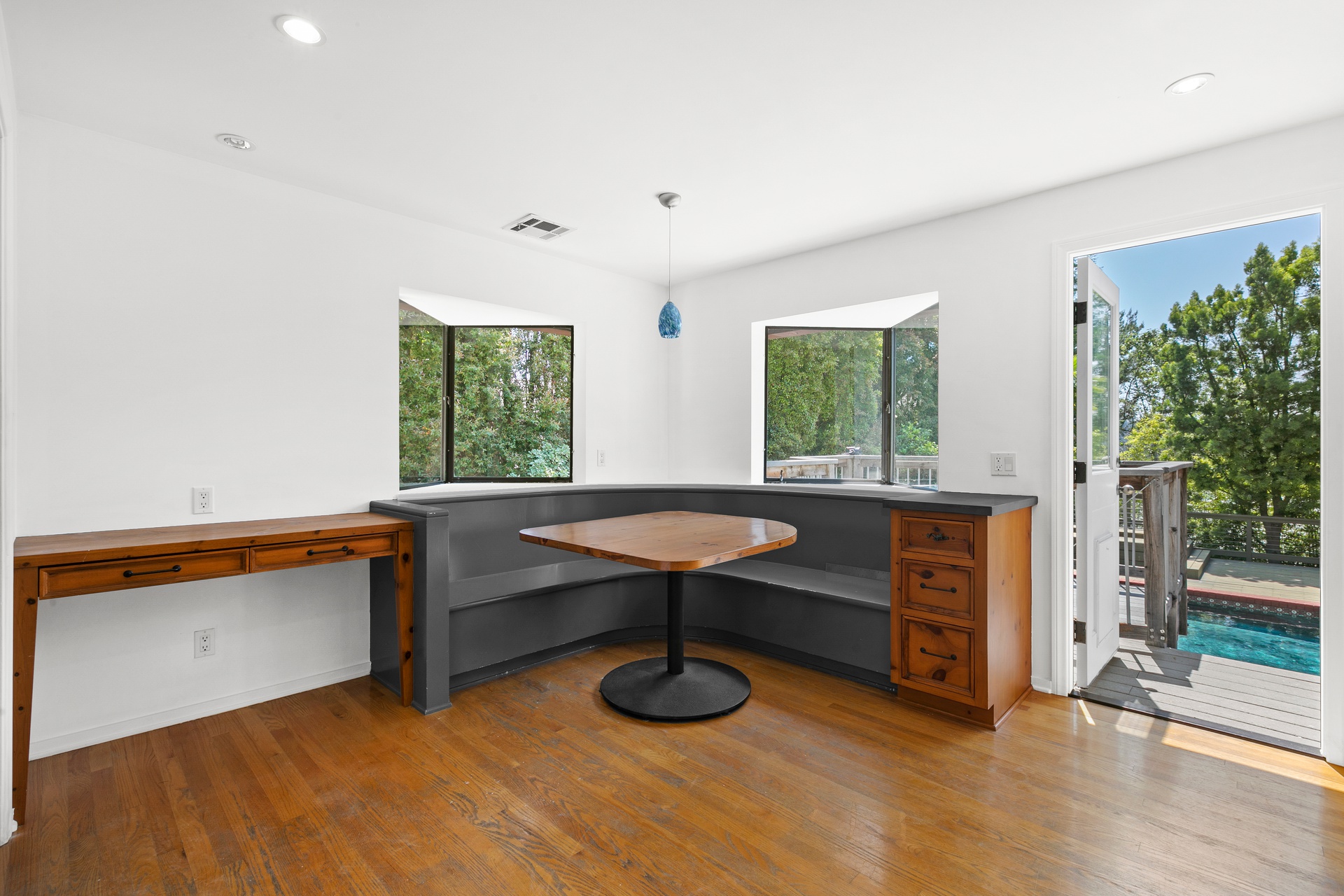 9617 Oak Pass Rd, Beverly Hills – image 8