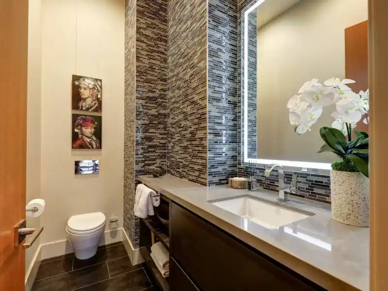 STATE OF THE ART CONTEMPORARY RETREAT WITH WORLD CLASS VIEWS – image 26