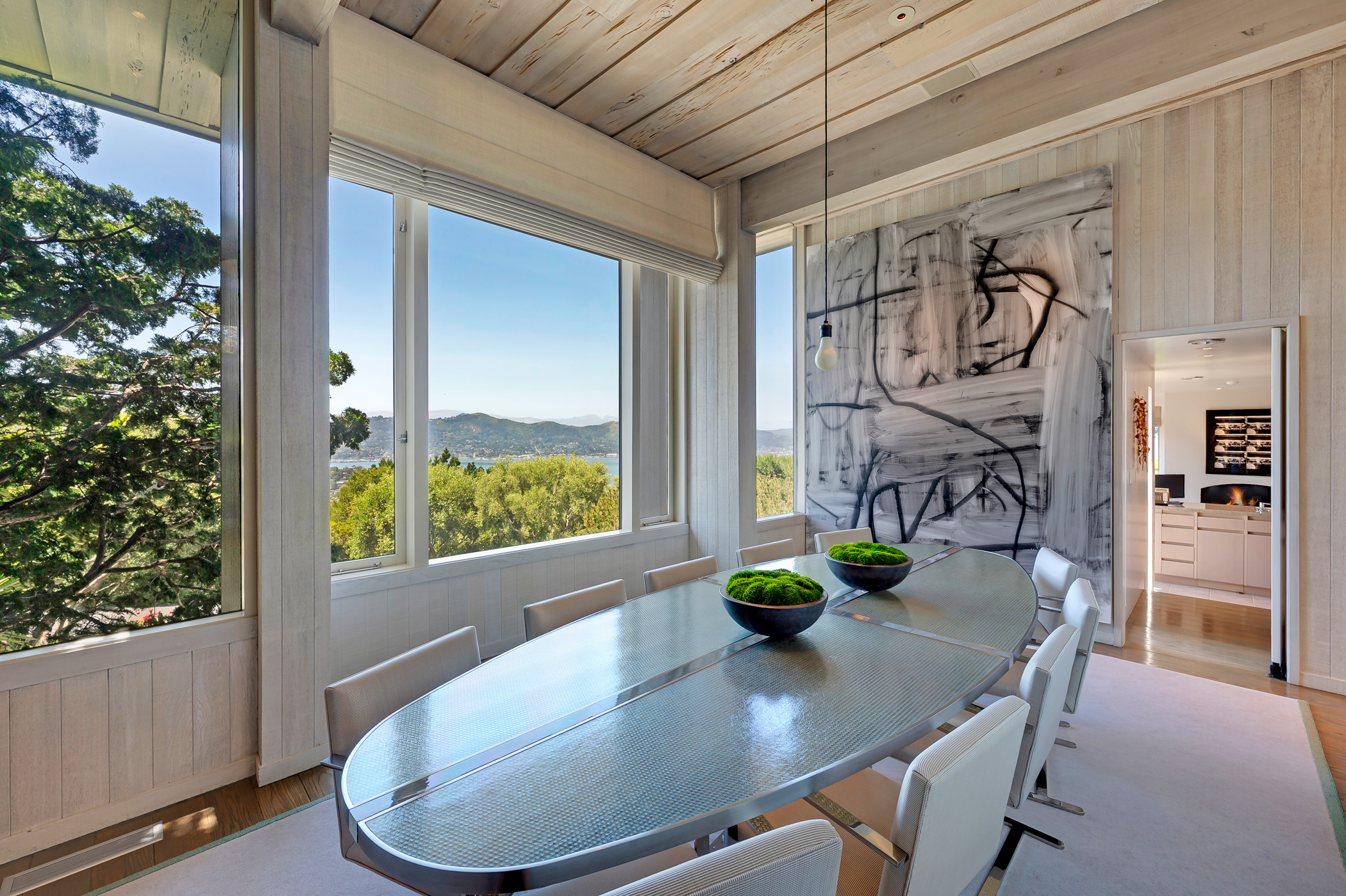 THE EXTRAORDINARY 'ART HOUSE' – image 11