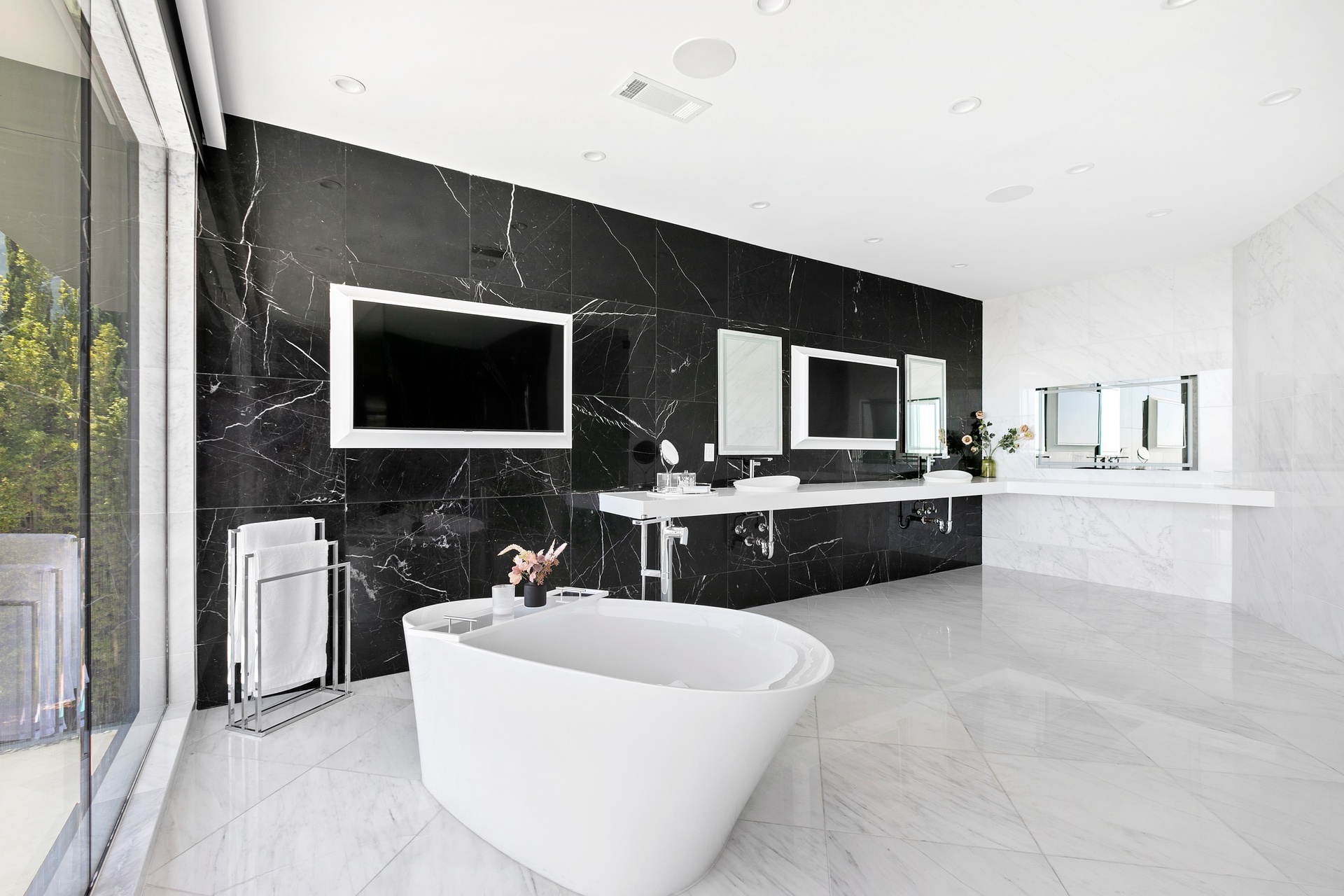 1924 Sunset Plaza Dr Los Angeles CA 90069 – image 19