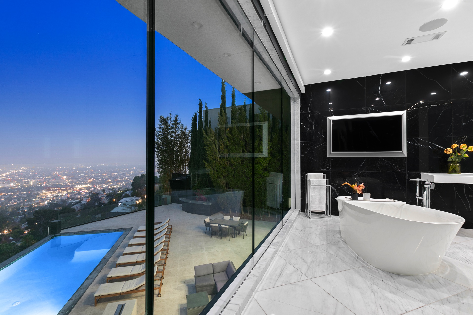 1924 Sunset Plaza Dr Los Angeles CA 90069 – image 45