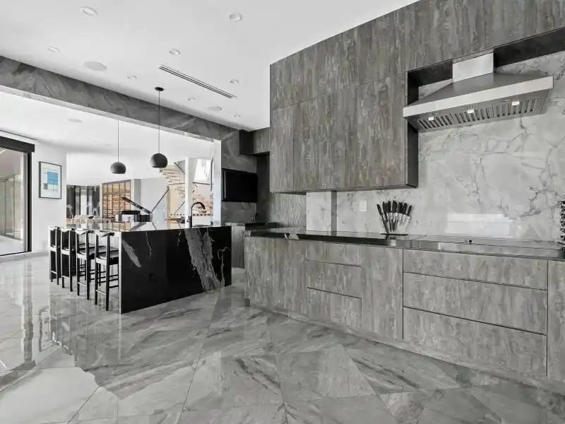1924 Sunset Plaza Dr Los Angeles CA 90069 – image 10