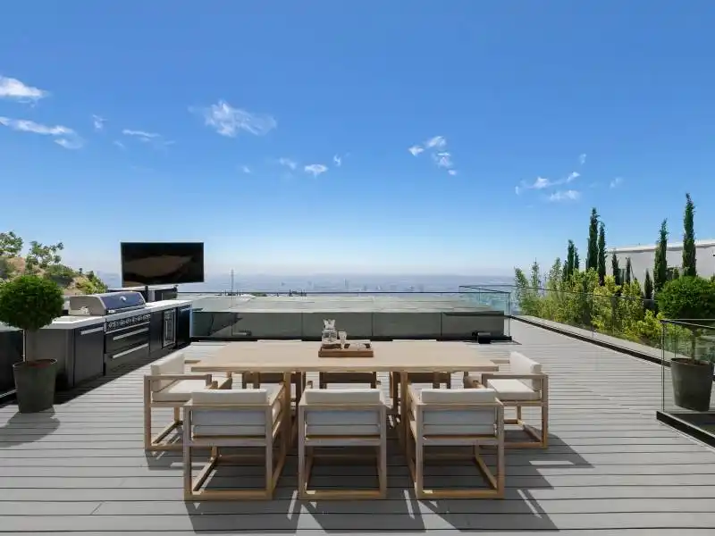 1924 Sunset Plaza Dr Los Angeles CA 90069 – image 29