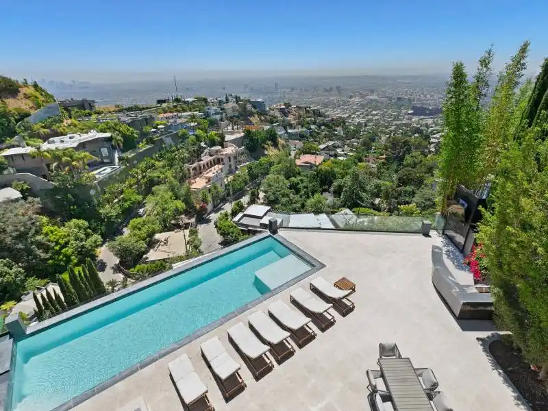 1924 Sunset Plaza Dr Los Angeles CA 90069 – image 30