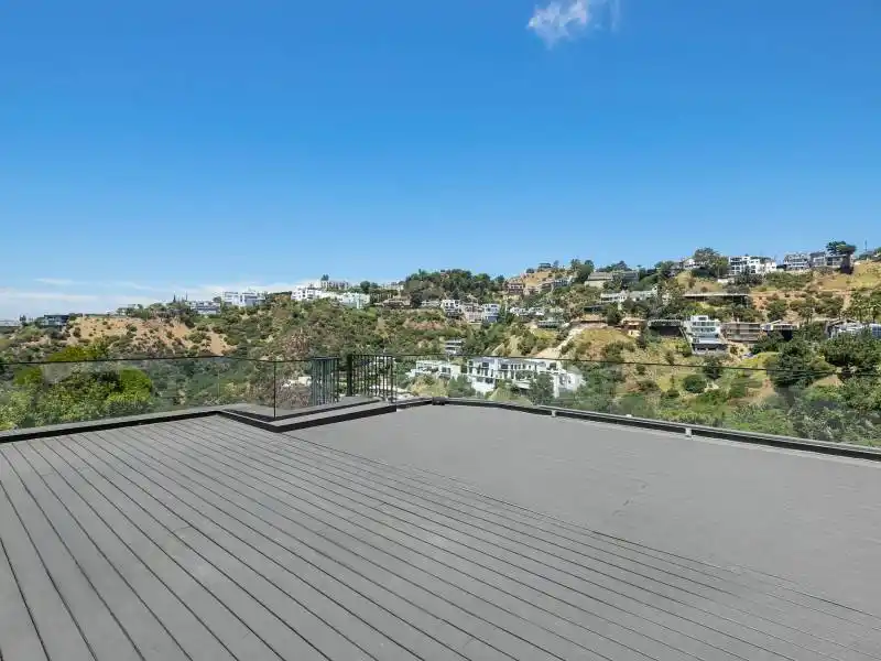 1924 Sunset Plaza Dr Los Angeles CA 90069 – image 31