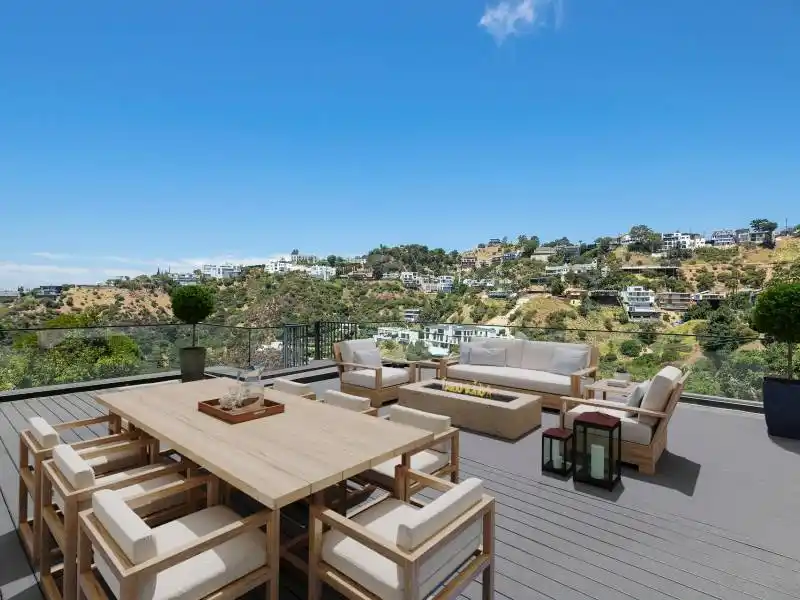 1924 Sunset Plaza Dr Los Angeles CA 90069 – image 32