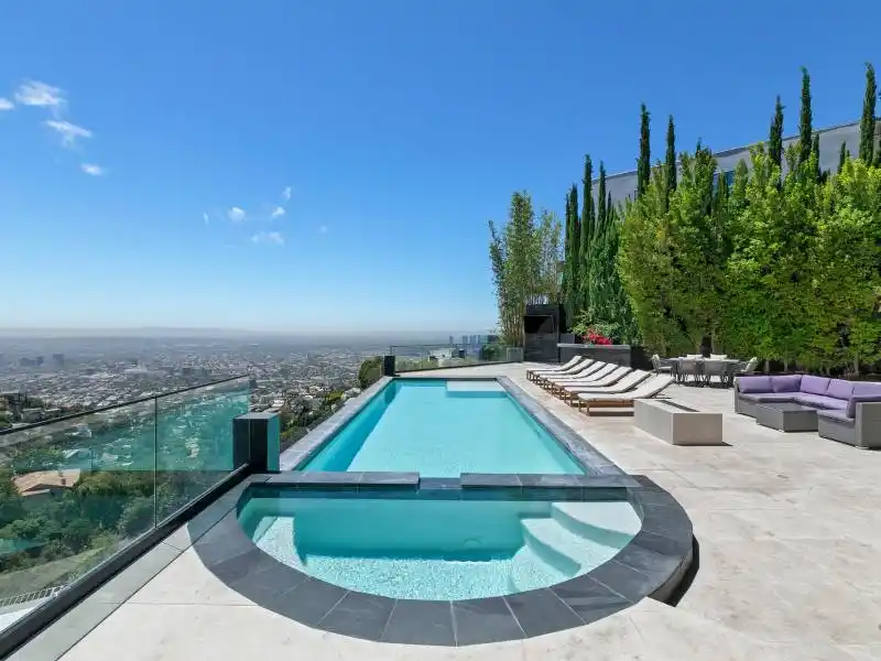1924 Sunset Plaza Dr Los Angeles CA 90069 – image 34
