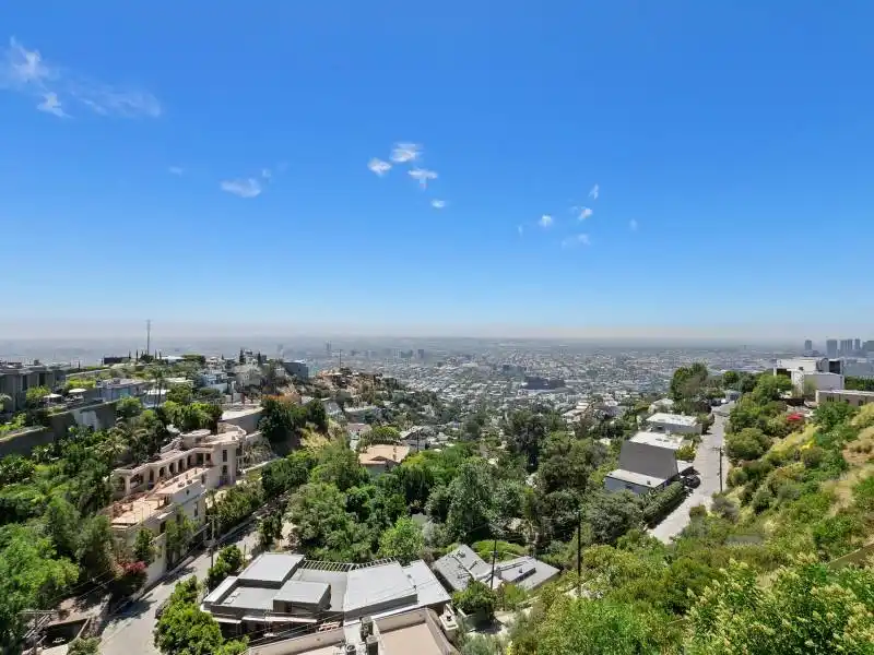 1924 Sunset Plaza Dr Los Angeles CA 90069 – image 36