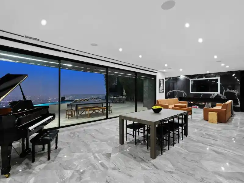 1924 Sunset Plaza Dr Los Angeles CA 90069 – image 39