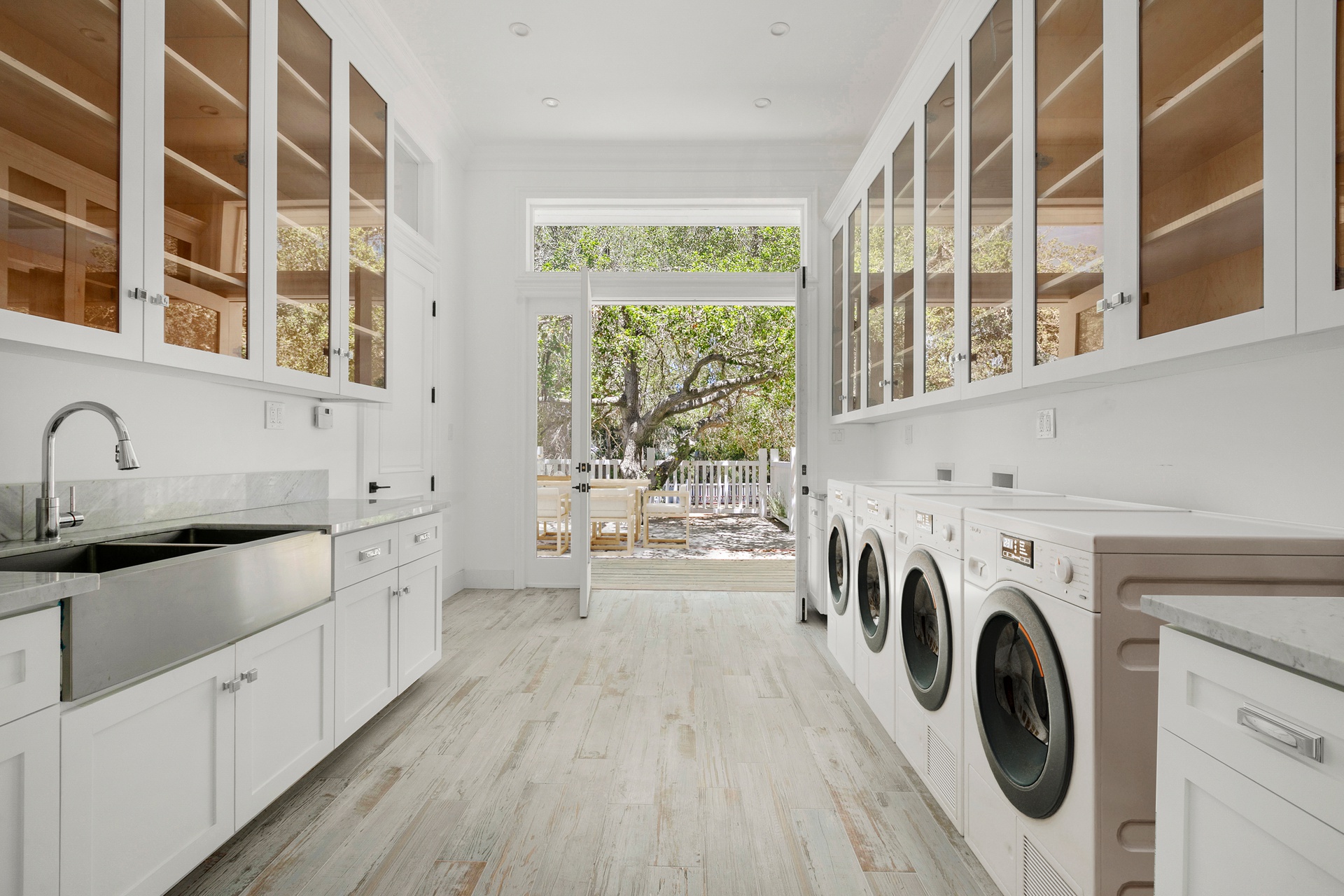 9669 Oak Pass Rd Beverly Hills CA 90210 – image 26