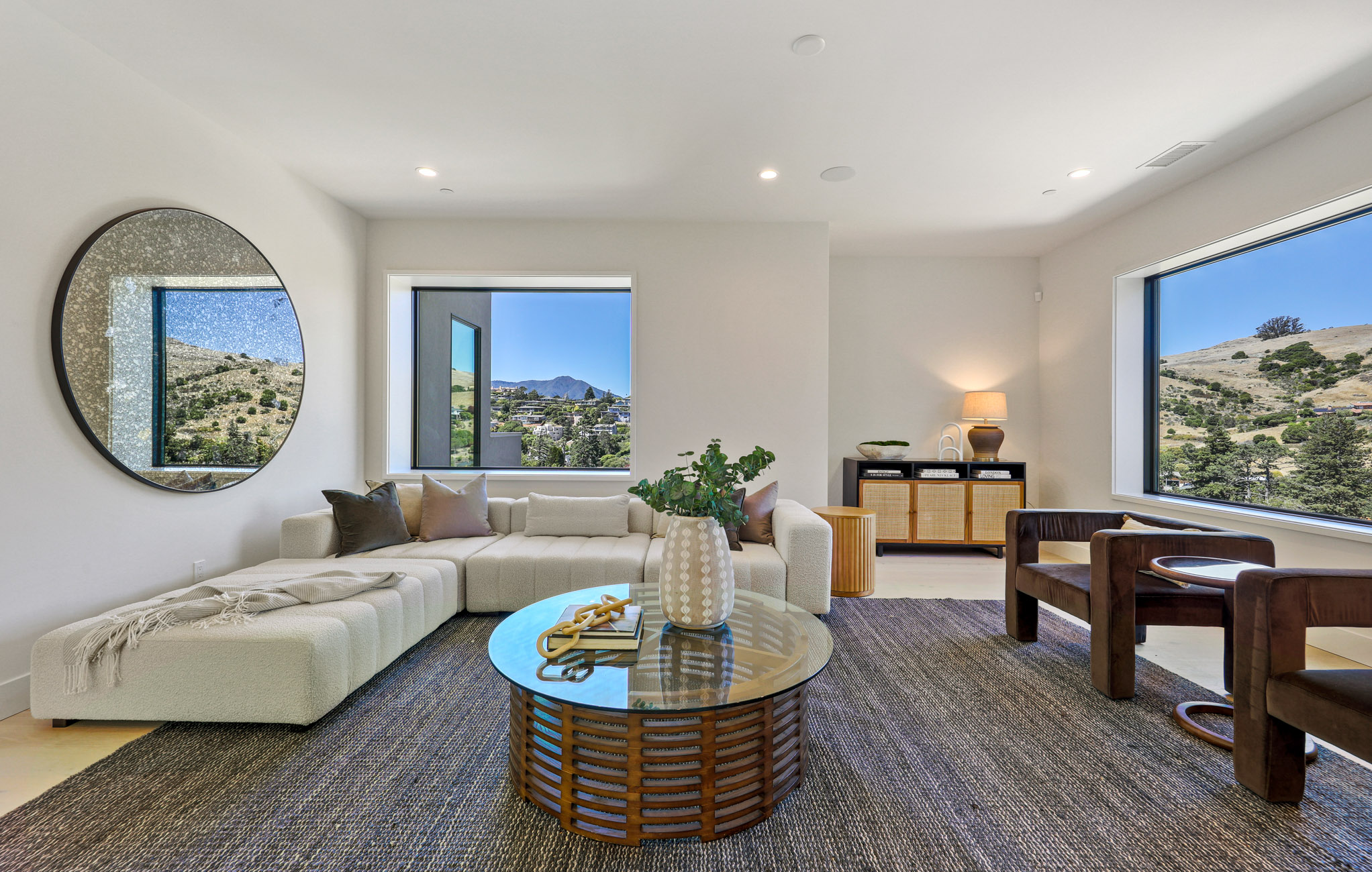 NEW MODERN LUXURY HOME – image 14