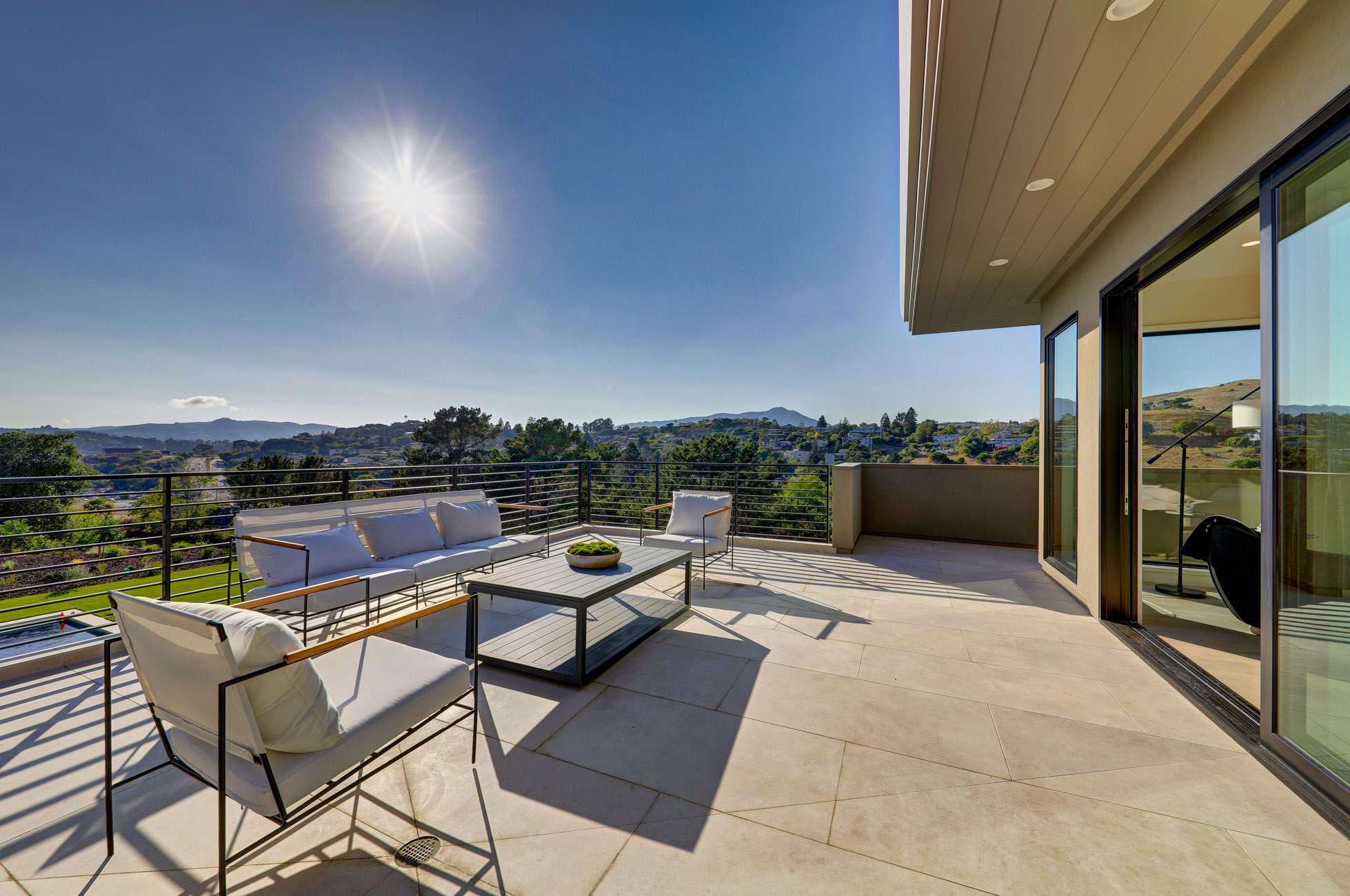 NEW MODERN LUXURY HOME – image 17