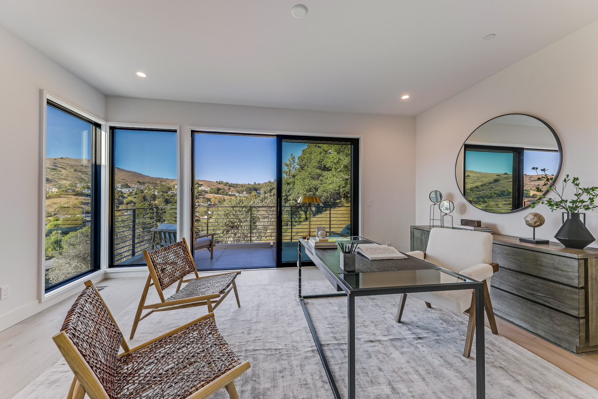 NEW MODERN LUXURY HOME – image 22