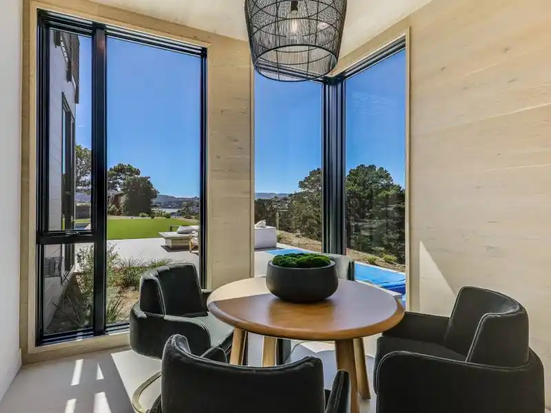 NEW MODERN LUXURY HOME – image 12