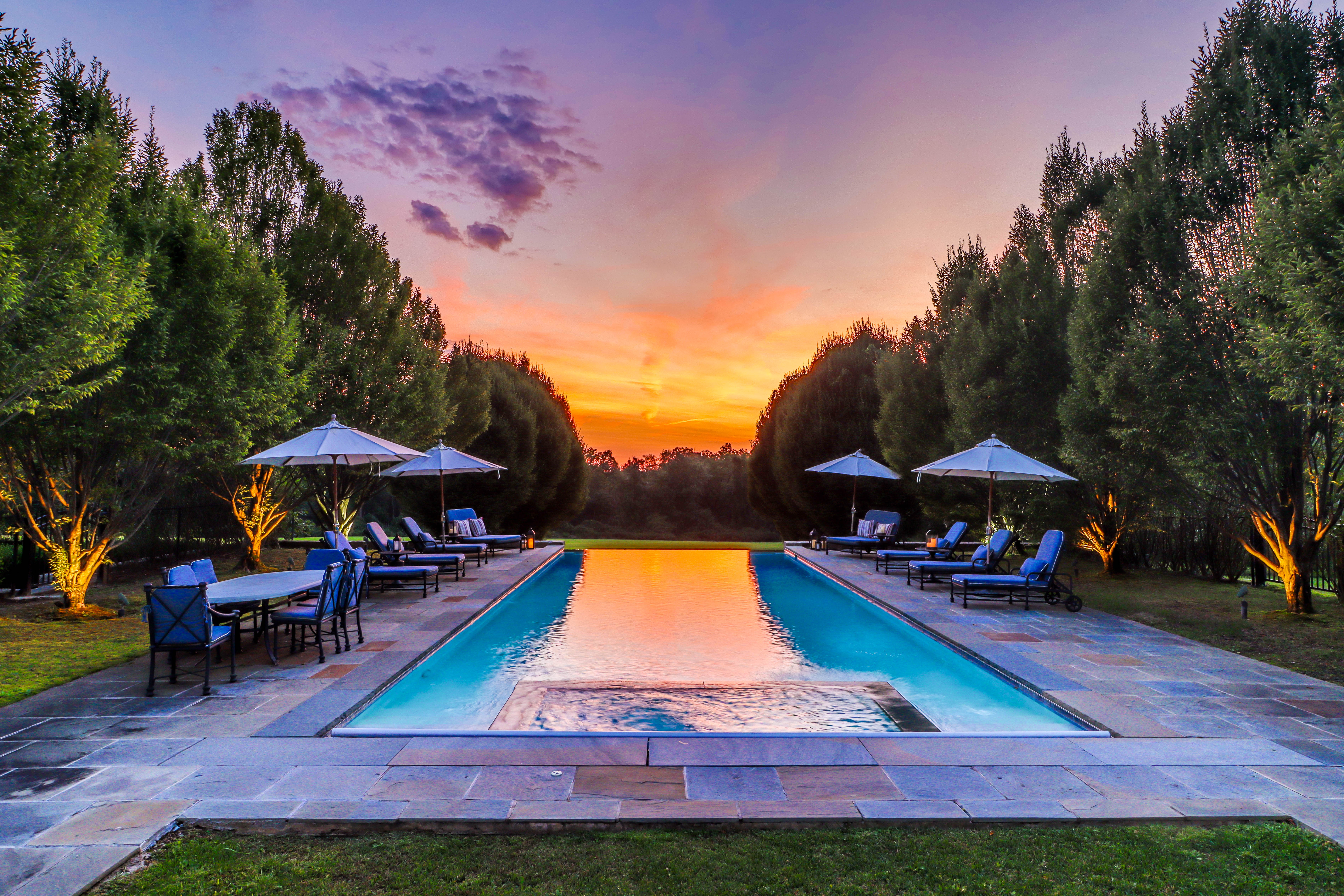 Incomparable Country Estate – image 19