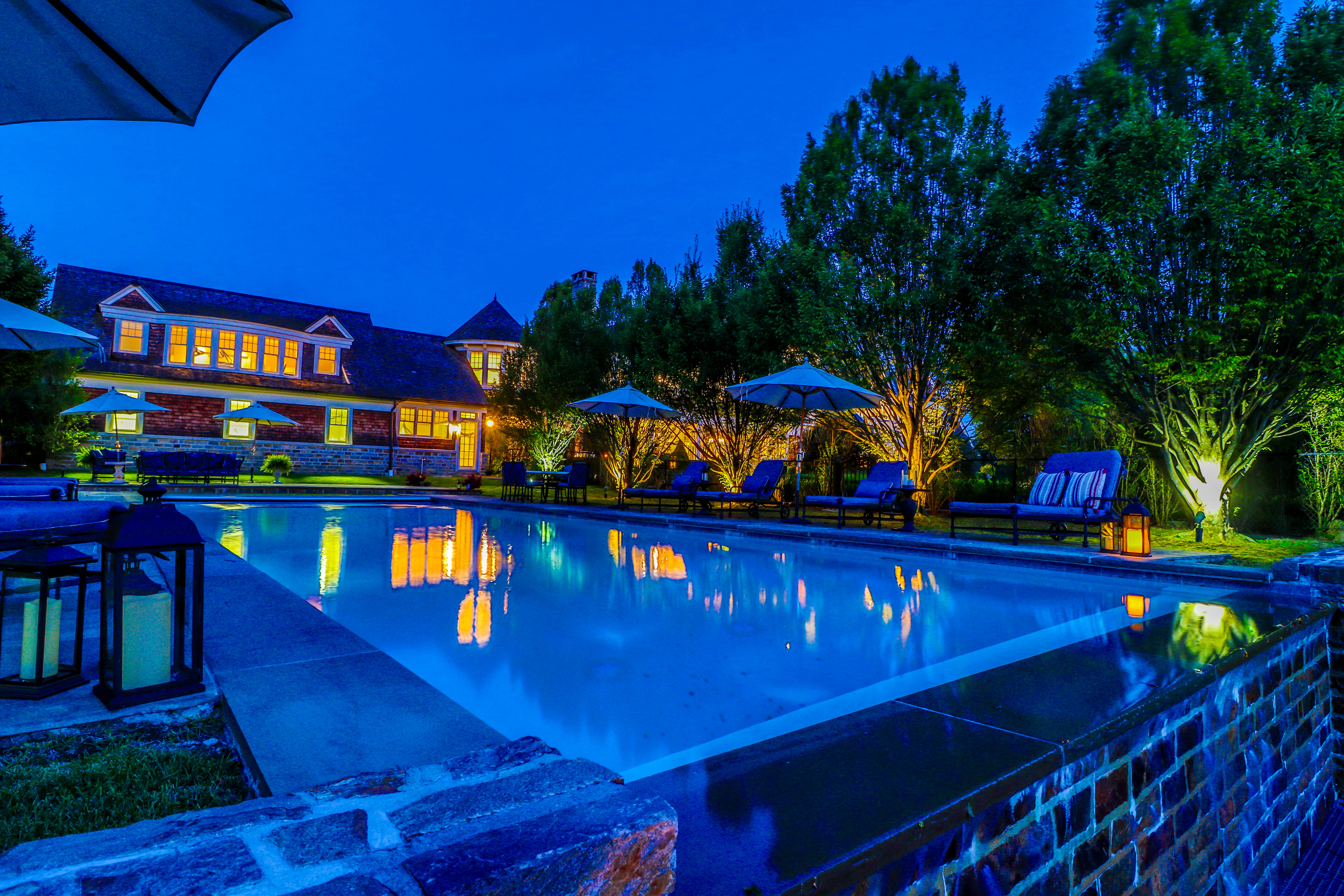Incomparable Country Estate – image 16