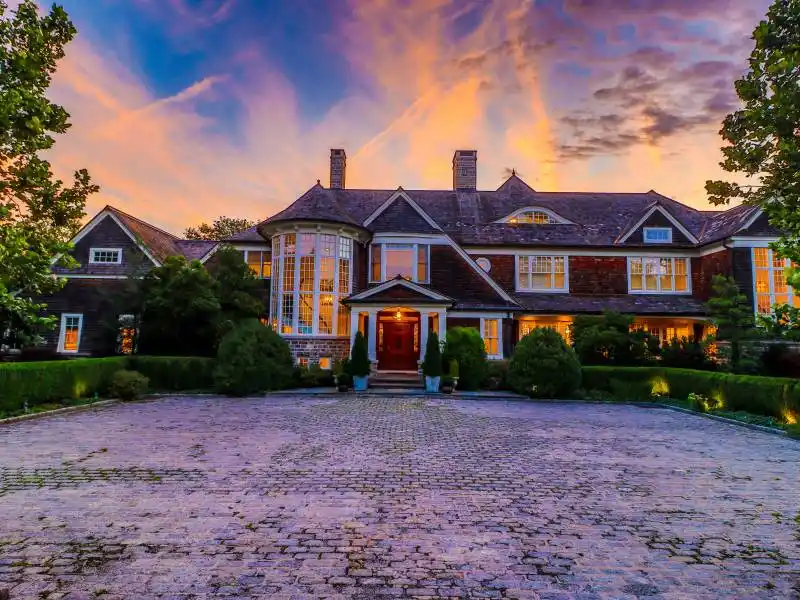 Incomparable Country Estate – image 20