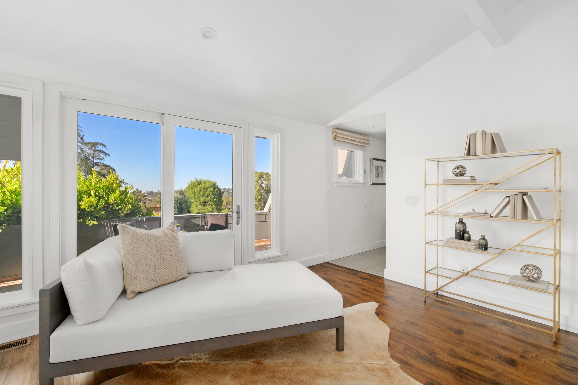 9625 Oaks Pass Rd. Beverly Hills, CA 90210 – image 16