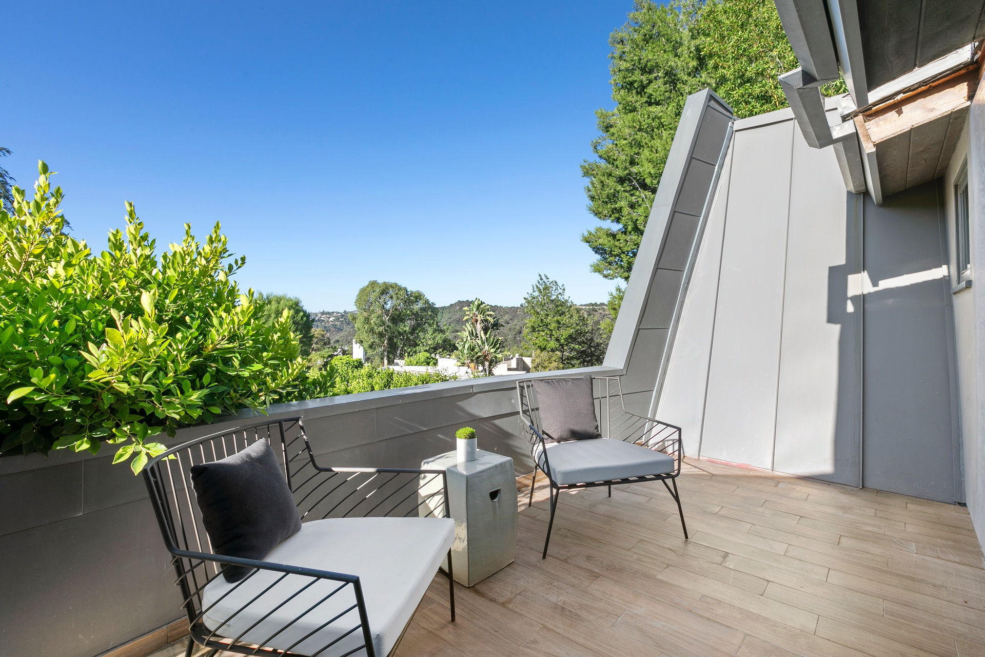 9625 Oaks Pass Rd. Beverly Hills, CA 90210 – image 17