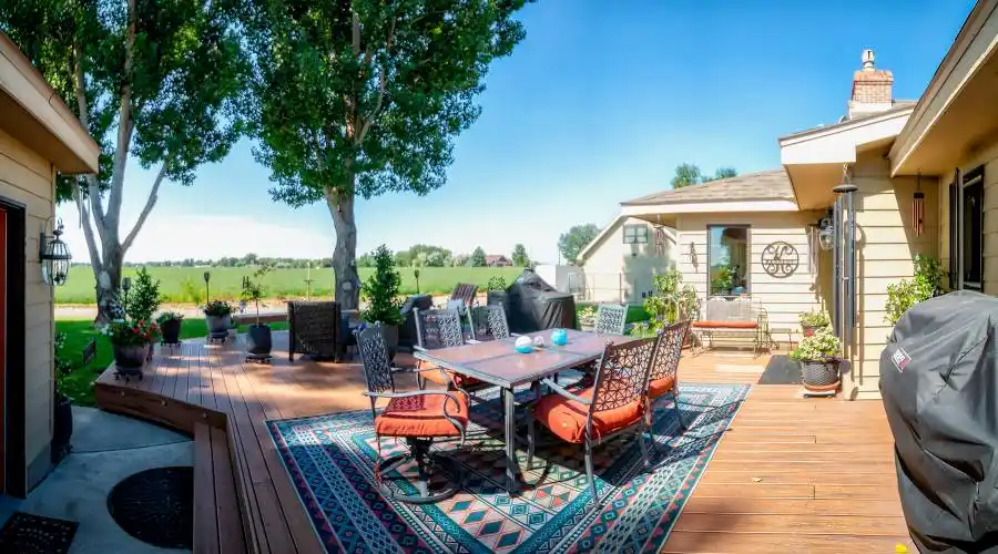 1204 Lane 13, Worland, Wyoming 82401, United States, 4 Bedrooms Bedrooms, 10 Rooms Rooms,2 BathroomsBathrooms,Single family home,For Sale,Lane 13,1395802