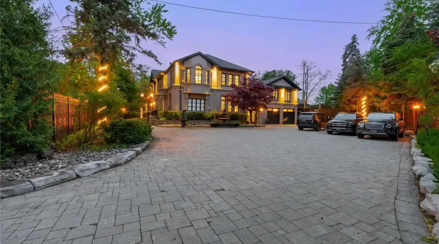 1540 Mississauga Rd, Mississauga, Ontario, L5H 2K1, Canada, 5 Bedrooms Bedrooms, ,6 BathroomsBathrooms,Residential,For Sale,1540 Mississauga Rd,1401519