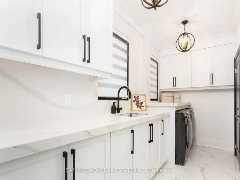 1540 Mississauga Road, Mississauga (W12955302) – image 14