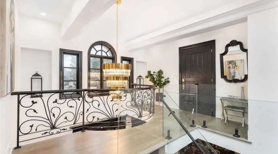 1540 Mississauga Rd, Mississauga, Ontario, L5H 2K1, Canada, 5 Bedrooms Bedrooms, ,6 BathroomsBathrooms,Residential,For Sale,1540 Mississauga Rd,1401519