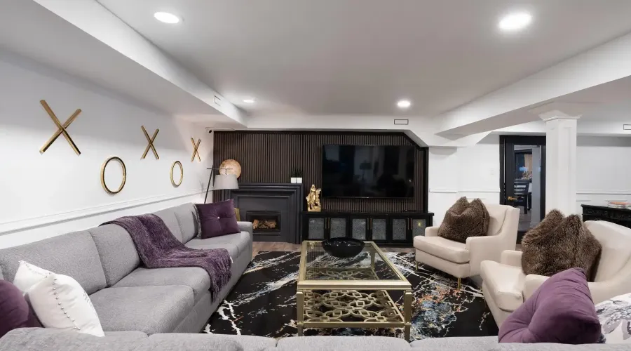 1540 Mississauga Rd, Mississauga, Ontario, L5H 2K1, Canada, 5 Bedrooms Bedrooms, ,6 BathroomsBathrooms,Residential,For Sale,1540 Mississauga Rd,1401519