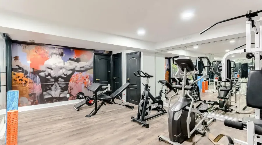 1540 Mississauga Rd, Mississauga, Ontario, L5H 2K1, Canada, 5 Bedrooms Bedrooms, ,6 BathroomsBathrooms,Residential,For Sale,1540 Mississauga Rd,1401519