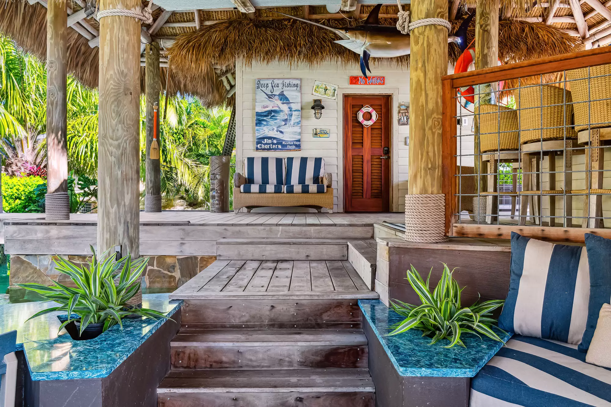 Five-Acre Oceanfront Estate – image 37