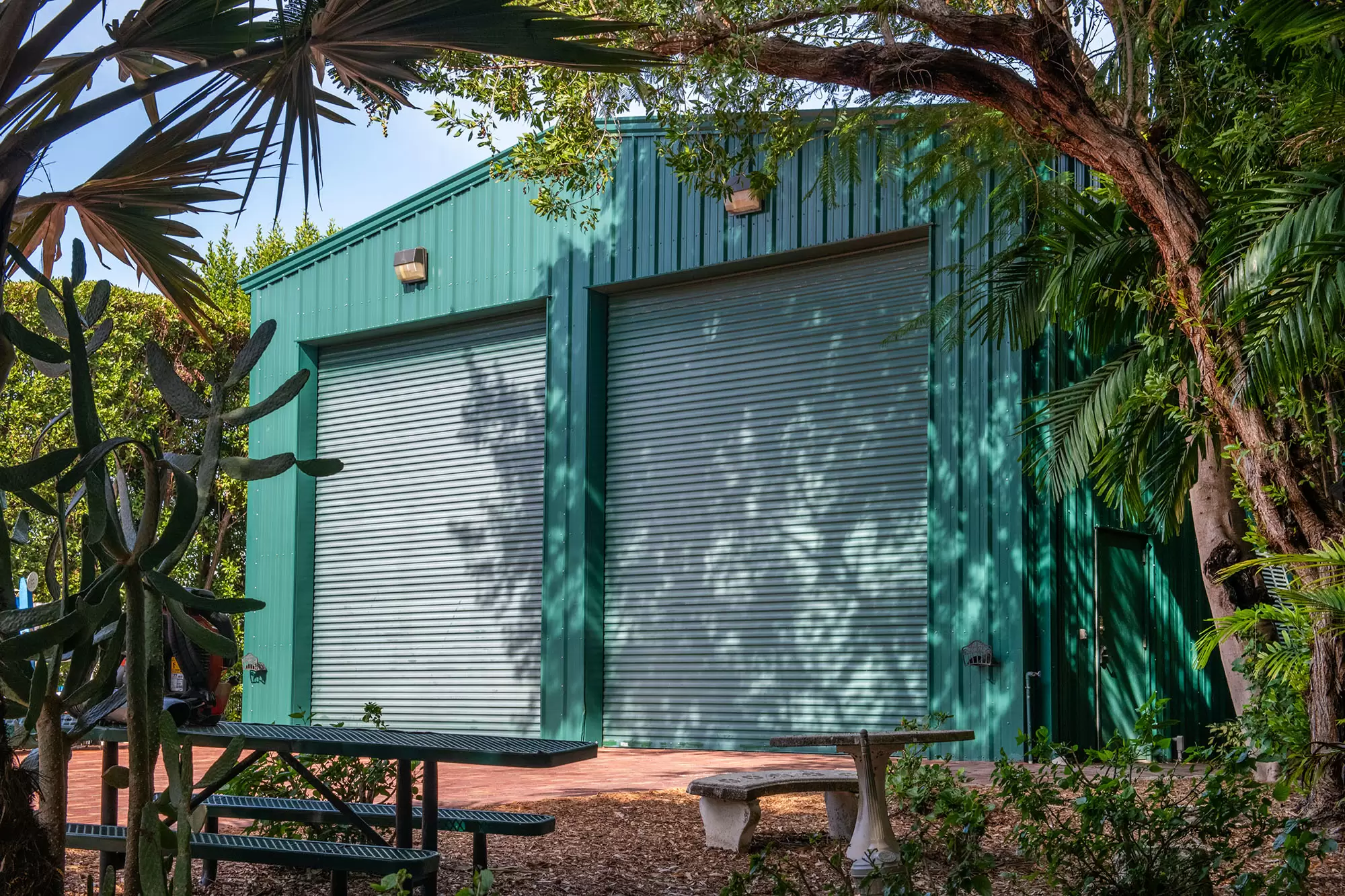 Five-Acre Oceanfront Estate – image 47