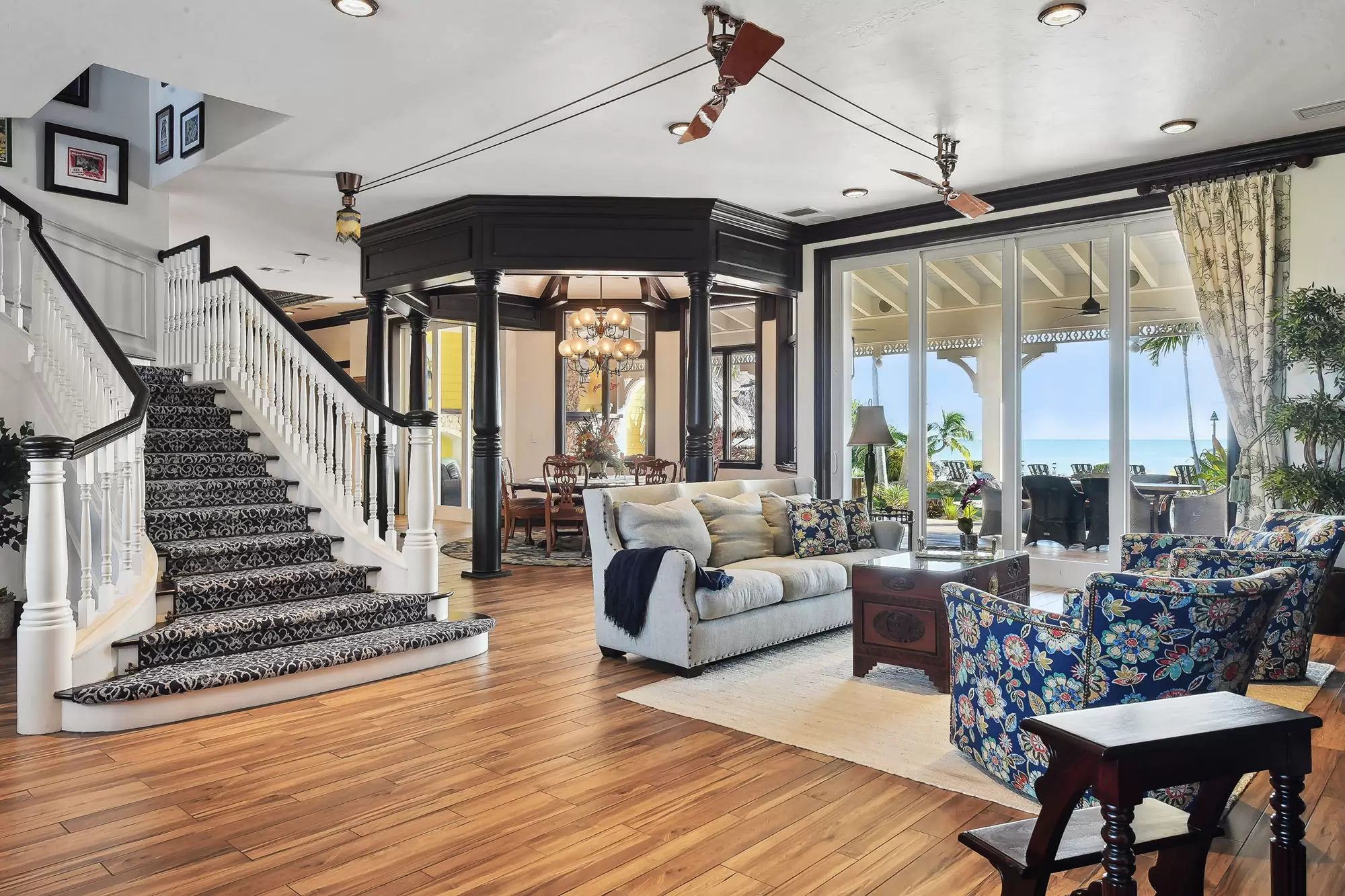Five-Acre Oceanfront Estate – image 13