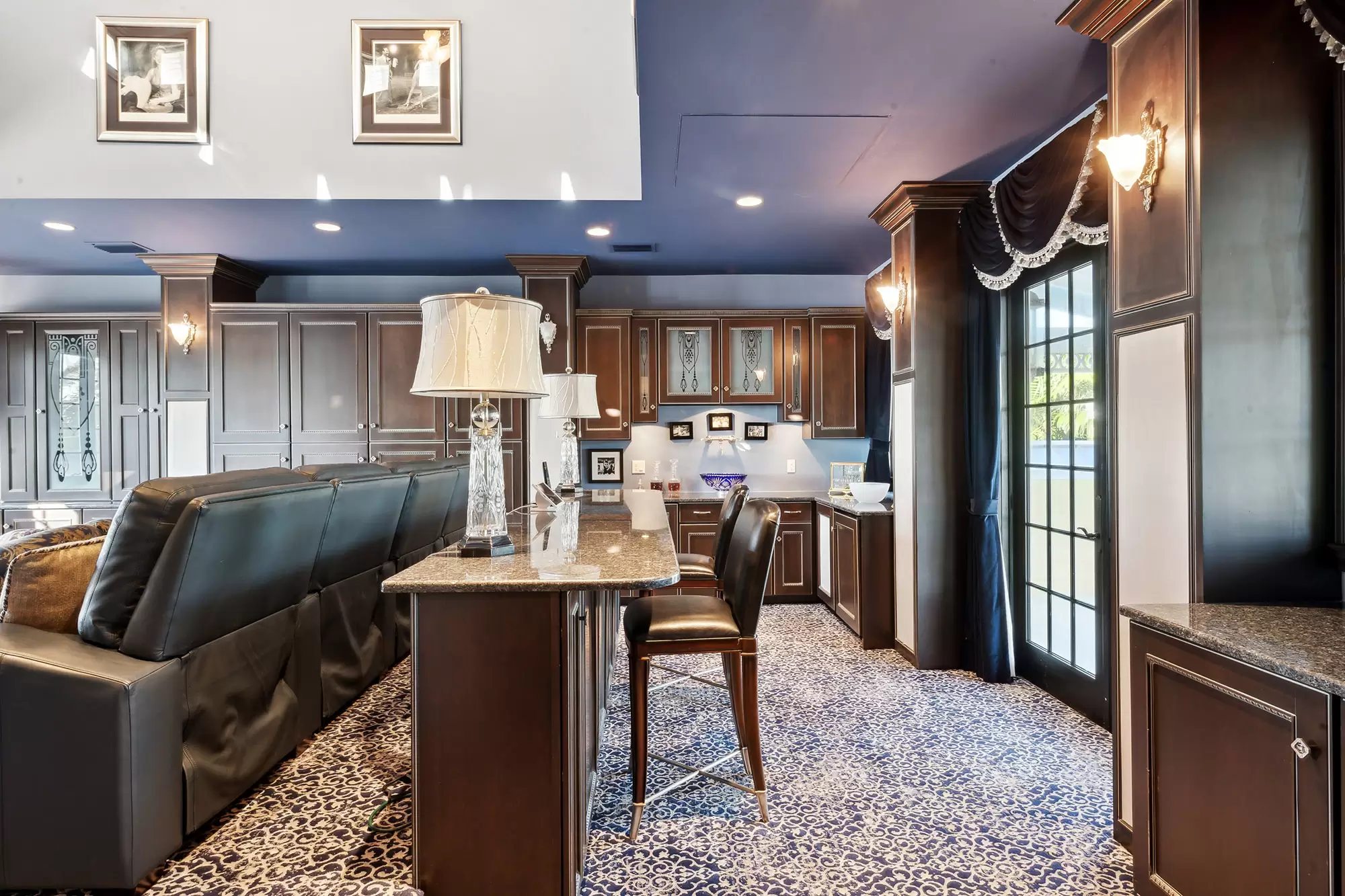 Five-Acre Oceanfront Estate – image 24