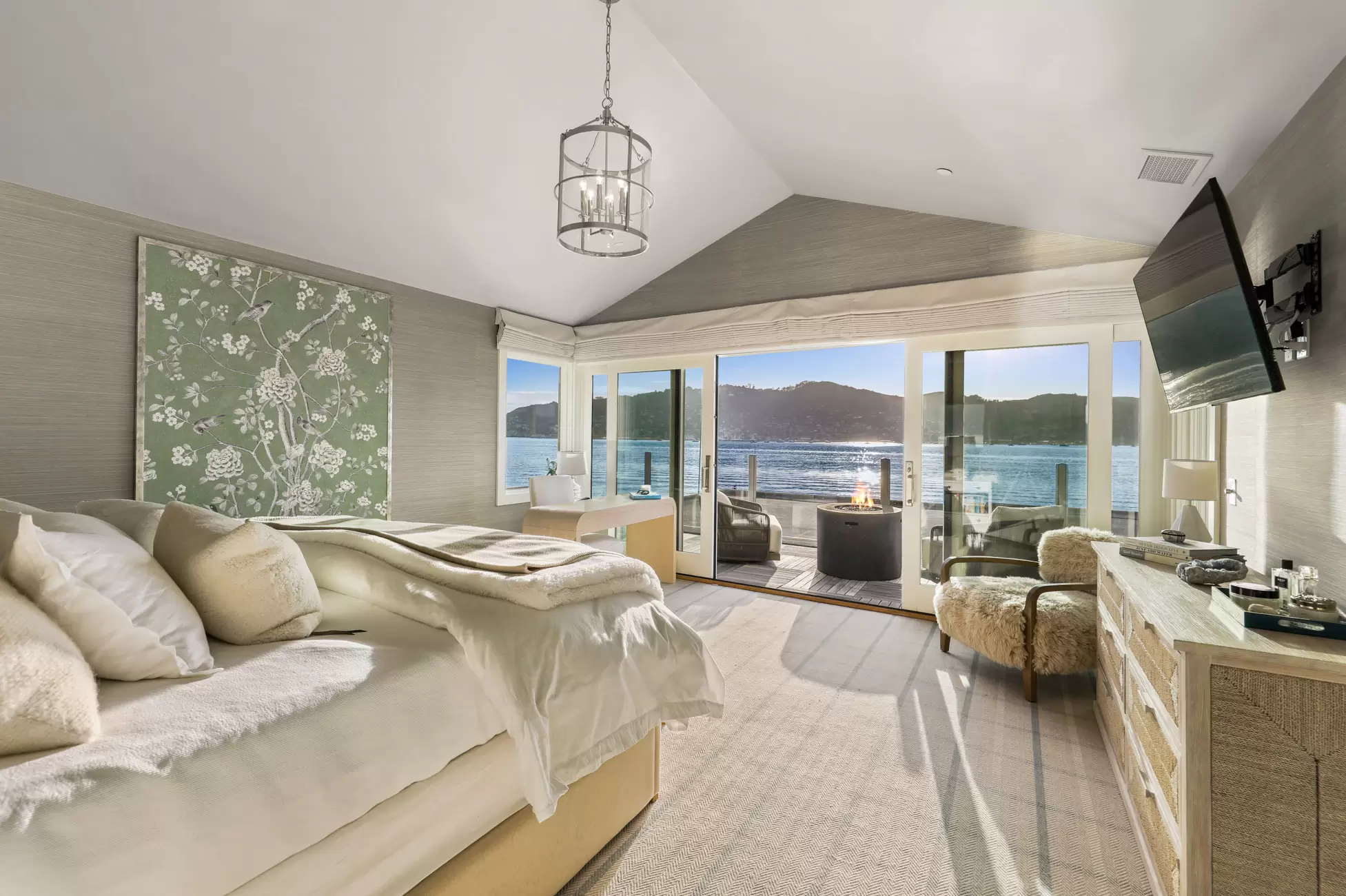 LUXURY LIVING ON THE SAN FRANCISCO BAY – image 18
