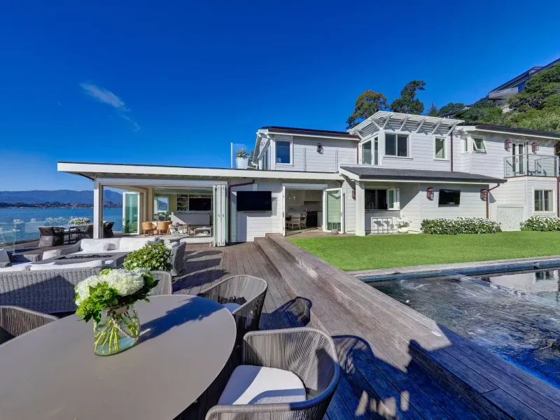LUXURY LIVING ON THE SAN FRANCISCO BAY – image 27
