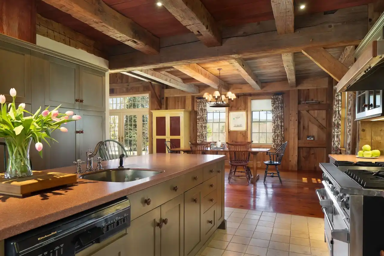 Incredible Historic Compound Estate On 67± Park Like Acres – image 22