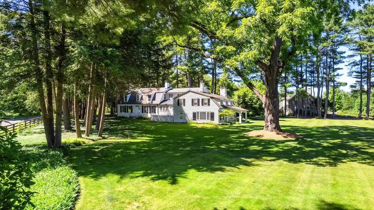 Incredible Historic Compound Estate On 67± Park Like Acres – image 36