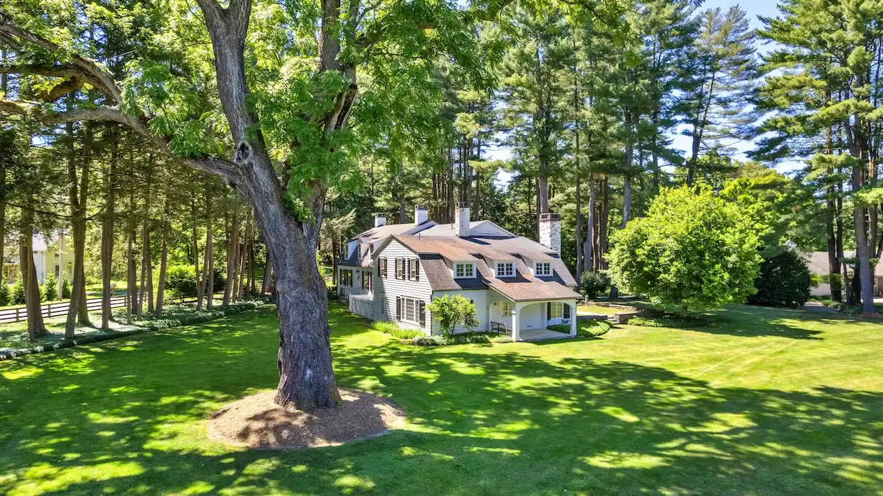 Incredible Historic Compound Estate On 67± Park Like Acres – image 38