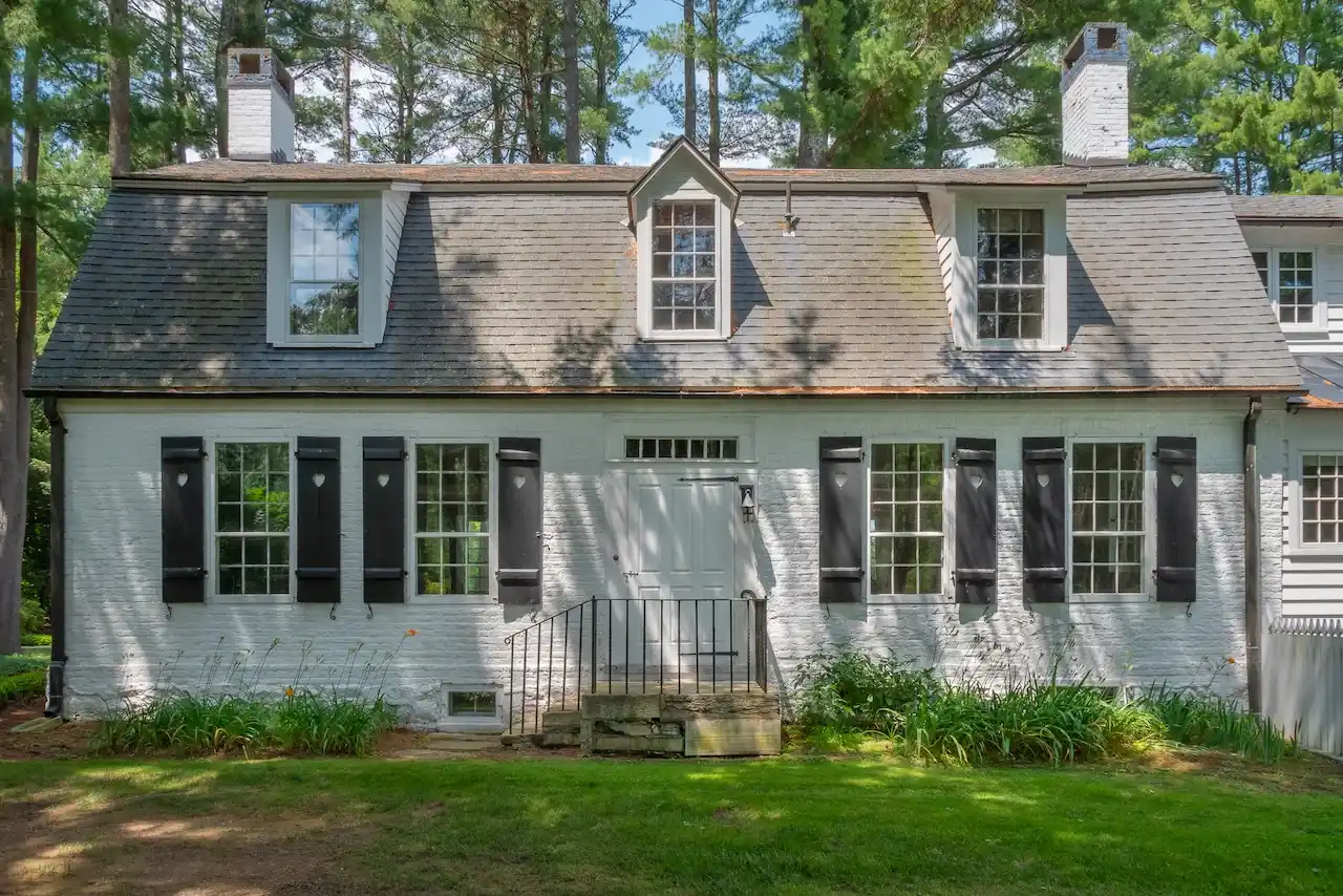 Incredible Historic Compound Estate On 67± Park Like Acres – image 37