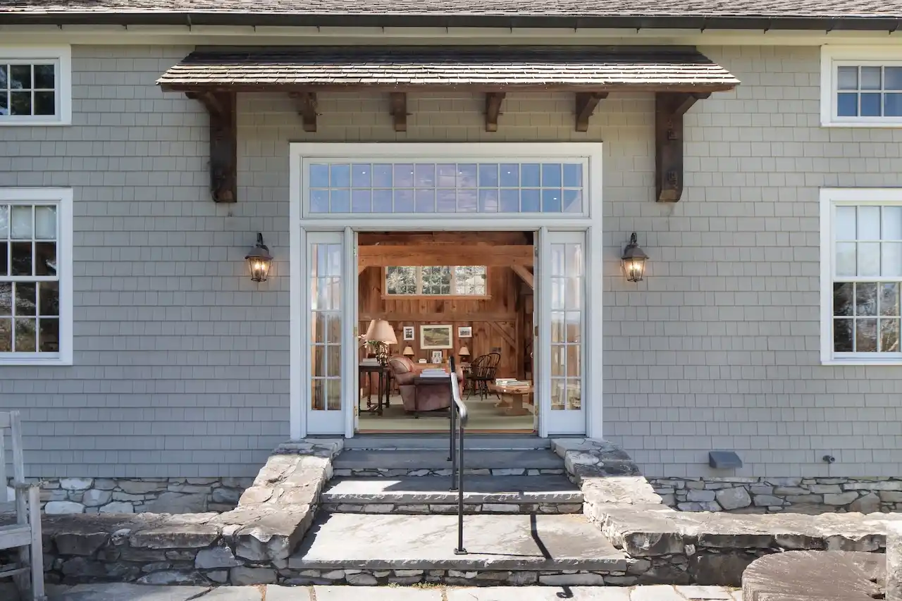 Incredible Historic Compound Estate On 67± Park Like Acres – image 15