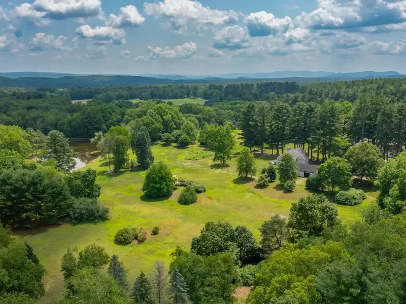 Incredible Historic Compound Estate On 67± Park Like Acres – image 35