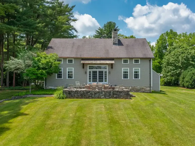 Incredible Historic Compound Estate On 67± Park Like Acres – image 7