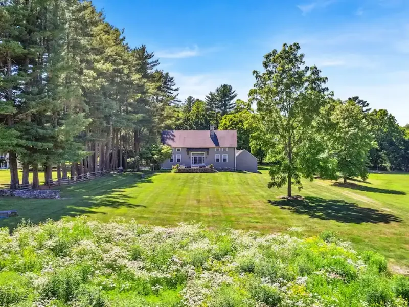Incredible Historic Compound Estate On 67± Park Like Acres – image 14