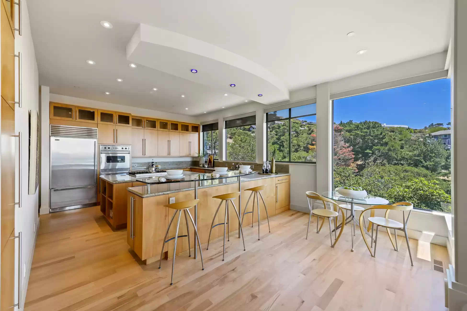CONTEMPORARY RETREAT – image 9