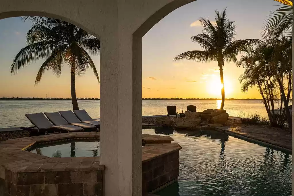 Residential For Sale – image 6