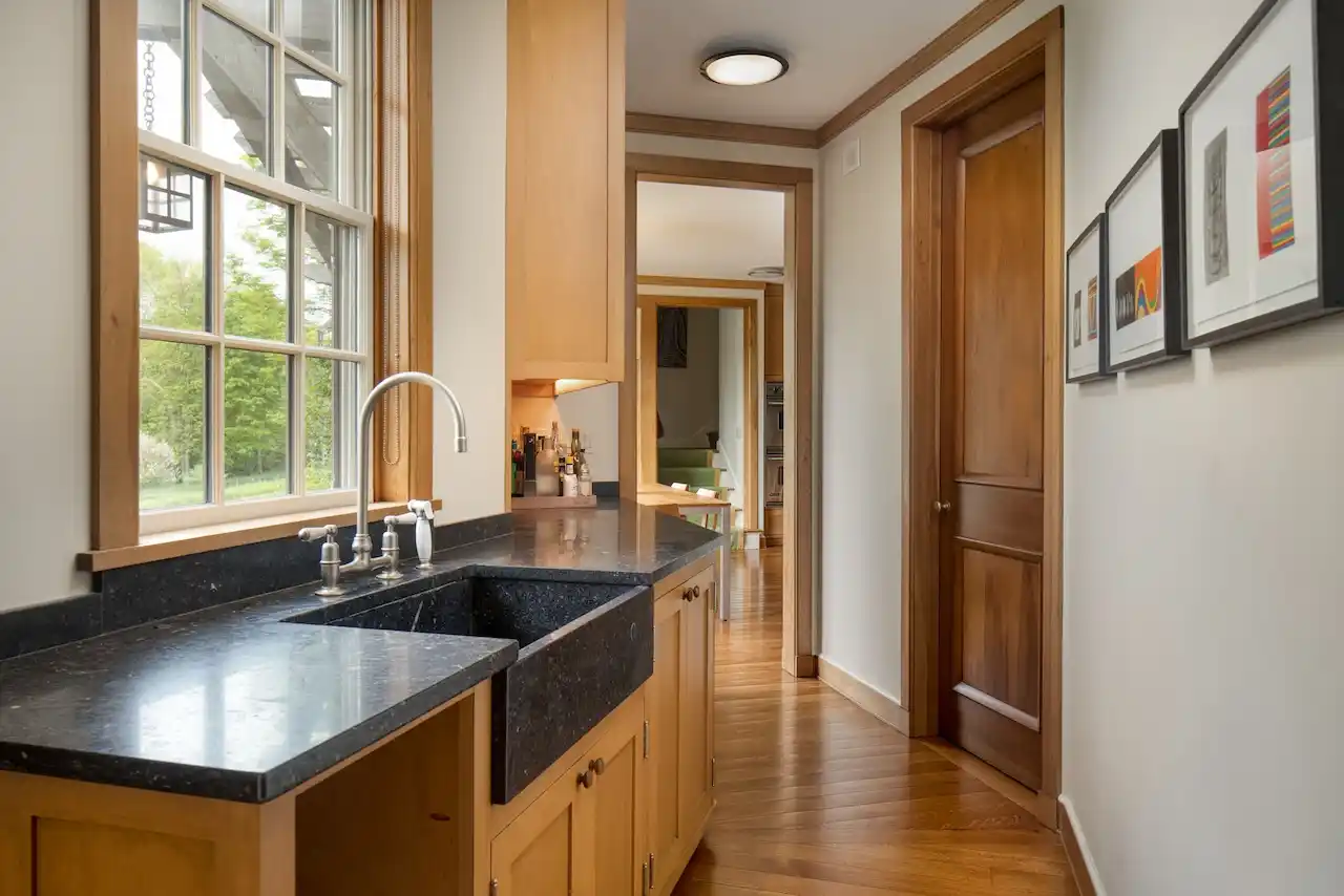 Sprawling Lakeville Compound On 21+ Acres – image 12