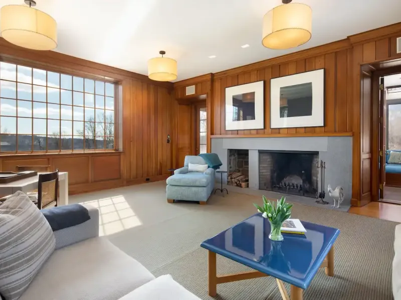 Sprawling Lakeville Compound On 21+ Acres – image 13
